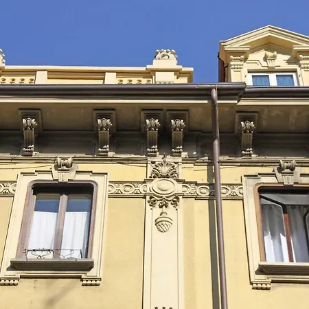 Apartment Sweet Oleandra Turin